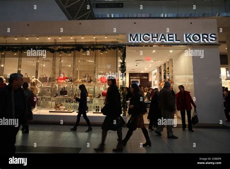 michael kors eaton centre.